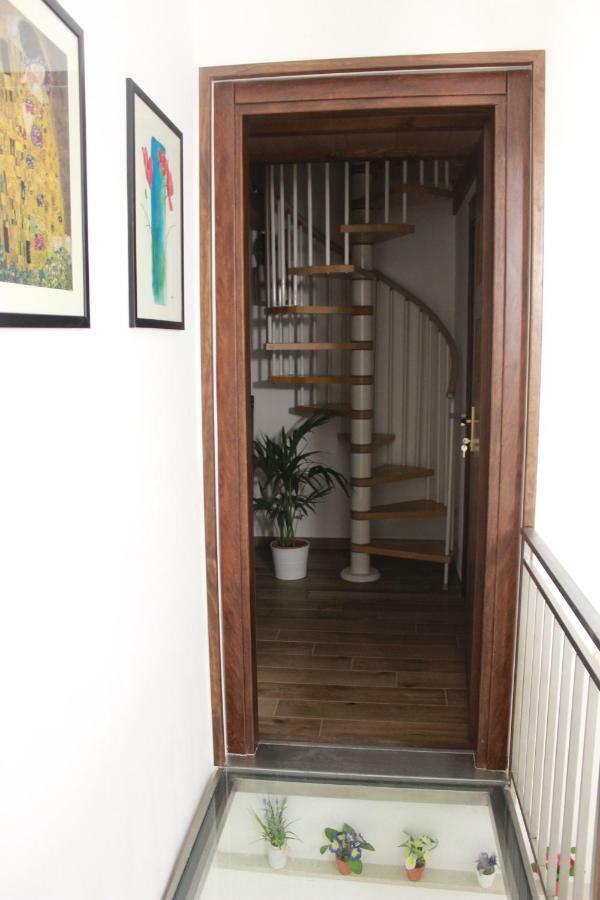Guest House Zio Michele - Чинизи Екстериор снимка