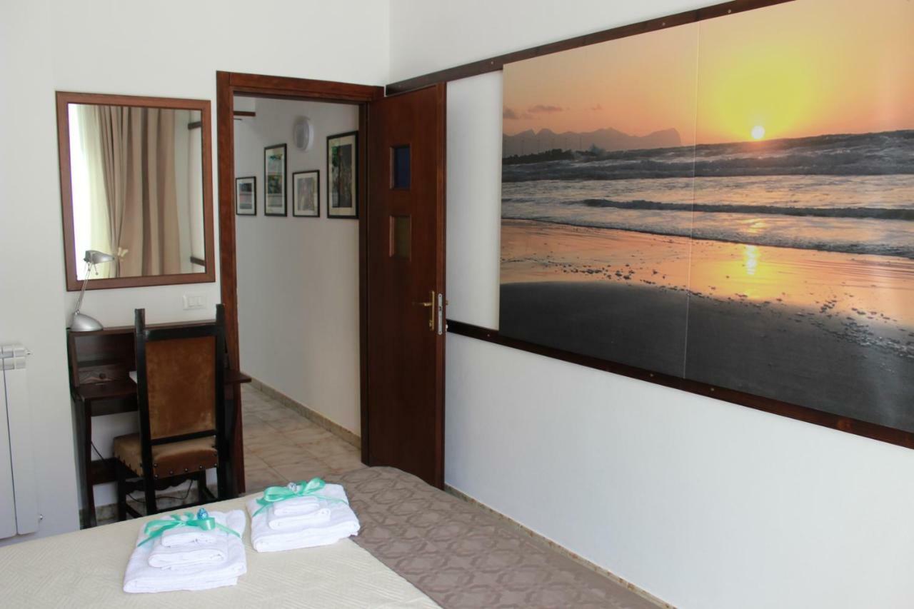 Guest House Zio Michele - Чинизи Екстериор снимка