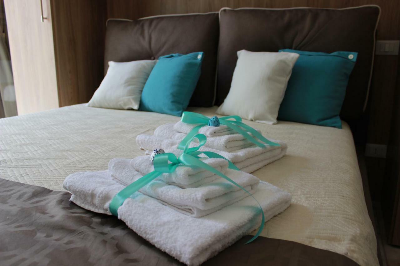 Guest House Zio Michele - Чинизи Екстериор снимка